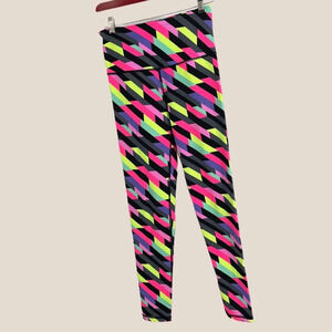 Victoria’s Secret Sport VSX bright leggings S graphic